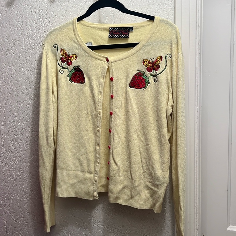 Voodoo Vixen yellow cardigan with front/back strawberry detail 2X